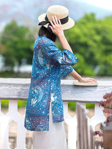 女性の芸術的なプリントボタンレースワークスプライススプリットヘムラミーシャツ