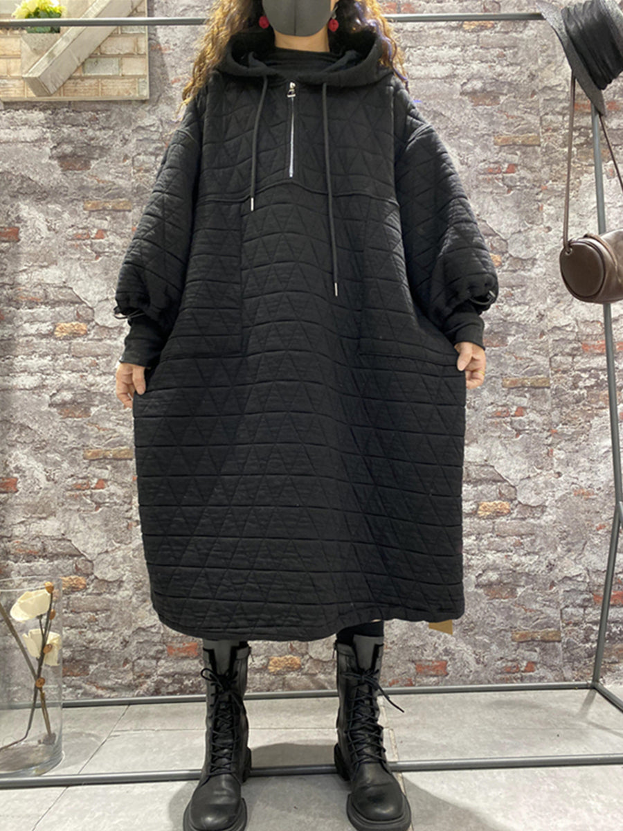プラスサイズの冬の女性の綿入りの服のフード付きドレス