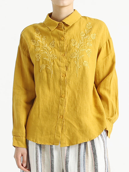 プラスサイズのターンダウンカラー長袖女性刺繍ルーズシャツ