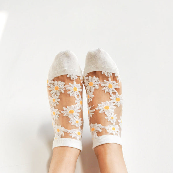 デイジー刺繍透明サマーソックス